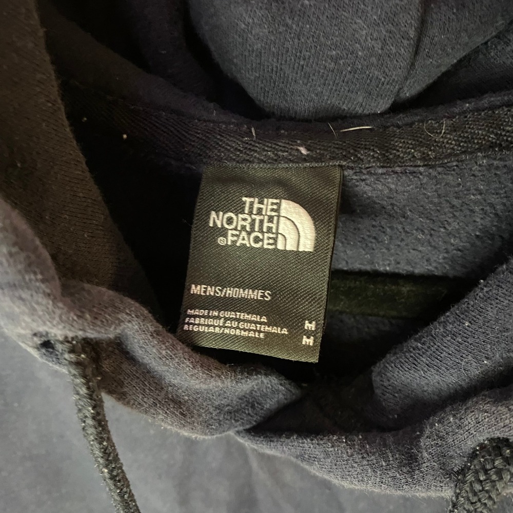 FLAW The North Face Hoodie Mens M Navy Blue Red Logo Mountain Graphic Pullover - Picture 5 of 8